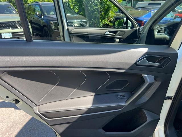 Photo of 2022 Pure White Volkswagen Tiguan
