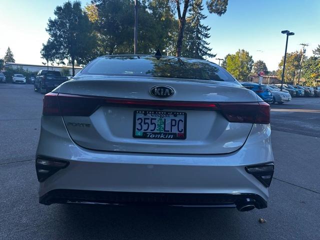Photo of 2019 Silky Silver Kia Forte