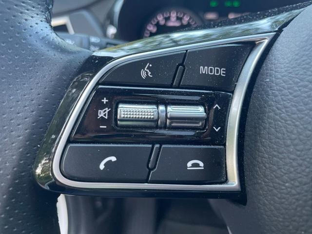 Photo of 2023 Snow White Pearl Kia Seltos
