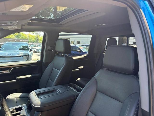 Photo of 2022 Glacier Blue Metallic Chevrolet Silverado 1500