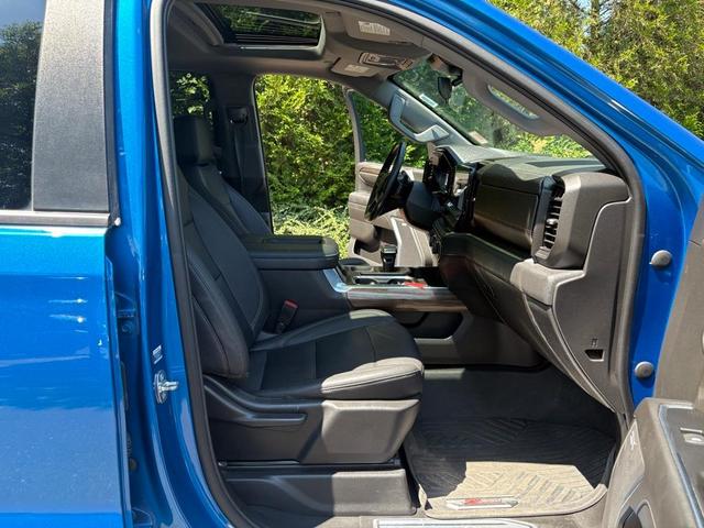 Photo of 2022 Glacier Blue Metallic Chevrolet Silverado 1500
