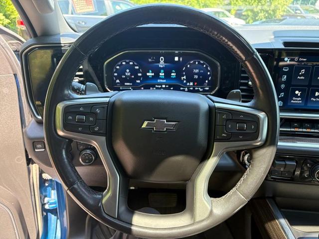 Photo of 2022 Glacier Blue Metallic Chevrolet Silverado 1500