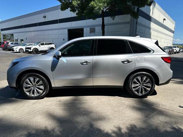 Photo of 2015 Silver Acura MDX