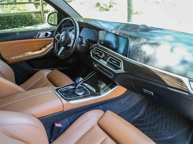 Photo of 2019 White BMW X5