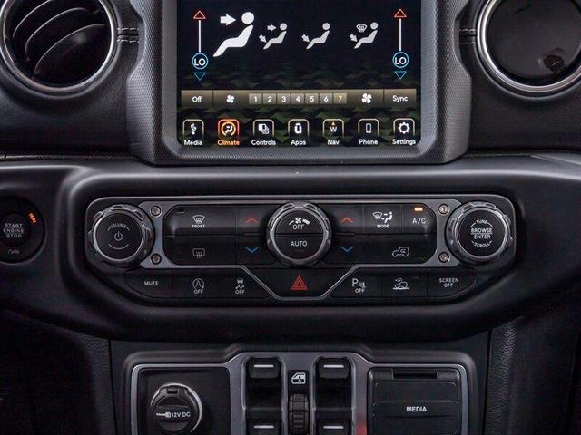 Photo of 2020 Red Jeep Gladiator