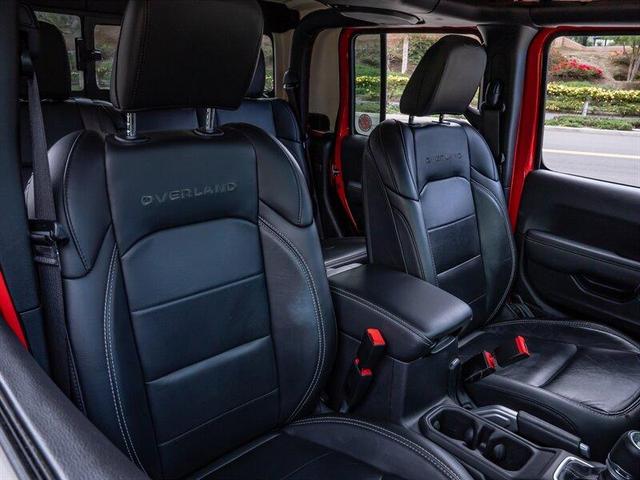 Photo of 2020 Red Jeep Gladiator