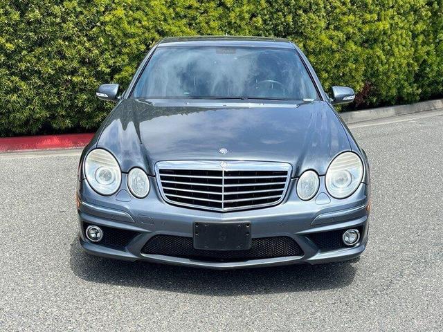 Photo of 2007 Blue Mercedes-Benz E-Class