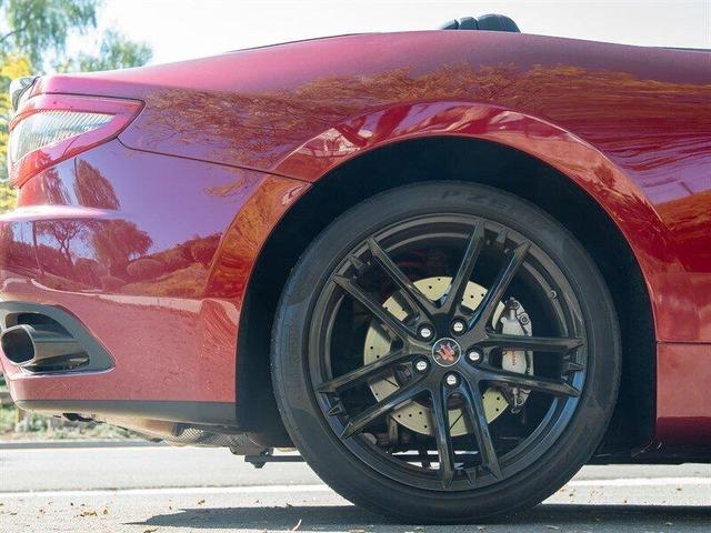 Photo of 2017 Red Maserati GranTurismo