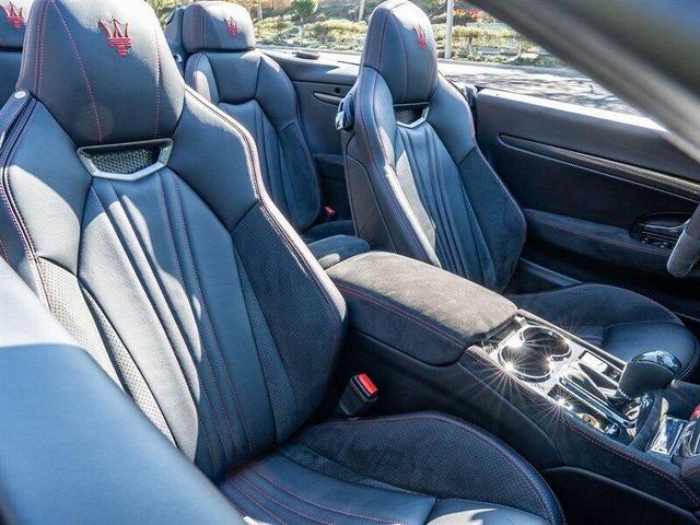 Photo of 2017 Red Maserati GranTurismo