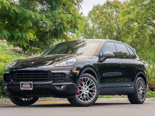 Photo of 2018 Black Porsche Cayenne