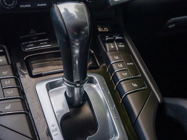 Photo of 2018 Black Porsche Cayenne