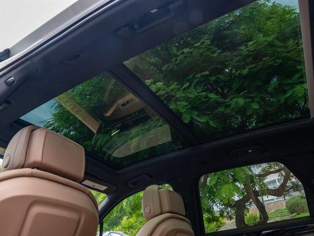 Photo of 2020 White Porsche Cayenne