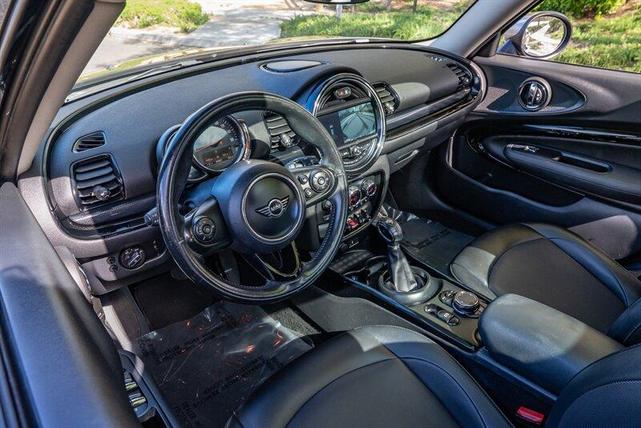 Photo of 2019 Midnight Black Metallic MINI Clubman
