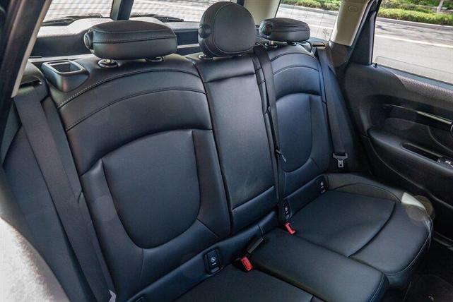 Photo of 2019 Midnight Black Metallic MINI Clubman