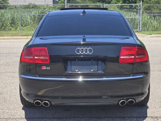 2009 Audi S8