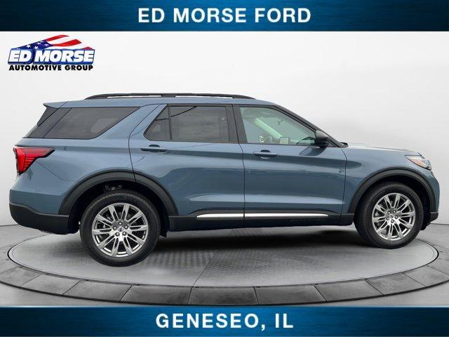 Photo of 2025 Vapor Blue Metallic Ford Explorer
