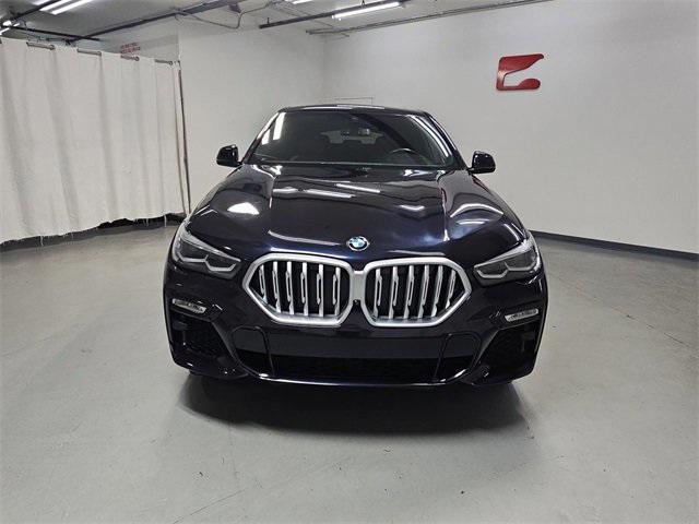 Photo of 2020 Carbon Black Metallic BMW X6