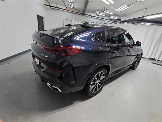 Photo of 2020 Carbon Black Metallic BMW X6