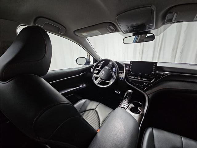 Photo of 2022 Cavalry Blue/Midnight Black Metallic Toyota Camry