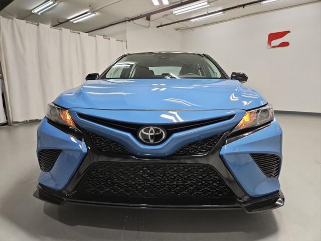 Photo of 2022 Cavalry Blue/Midnight Black Metallic Toyota Camry