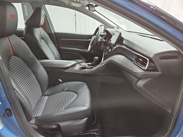 Photo of 2022 Cavalry Blue/Midnight Black Metallic Toyota Camry