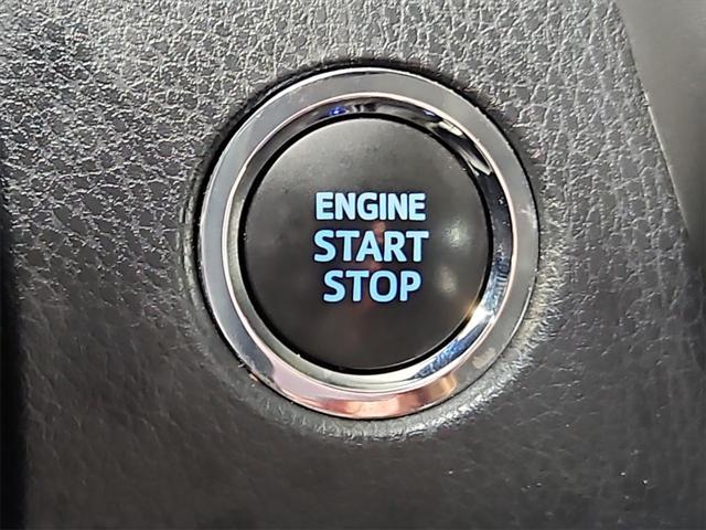 Photo of 2022 Cavalry Blue/Midnight Black Metallic Toyota Camry