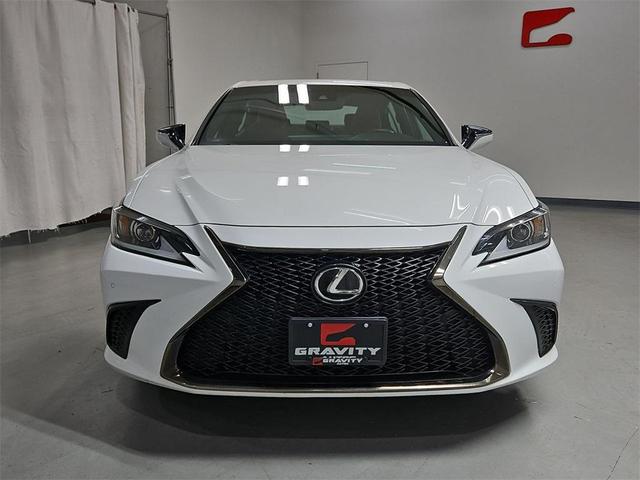 Photo of 2021 Ultra White Lexus ES 350