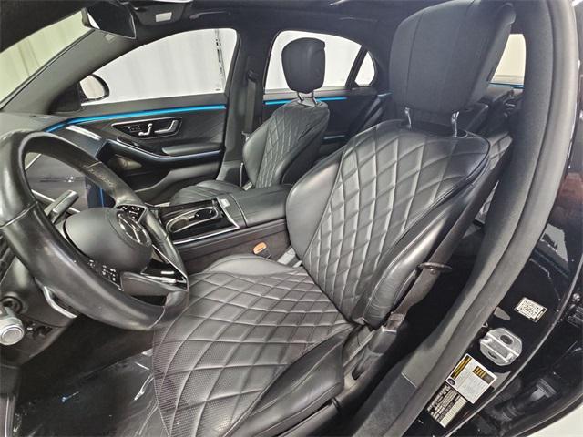 Photo of 2022 Black Mercedes-Benz S-Class