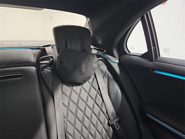 Photo of 2022 Black Mercedes-Benz S-Class