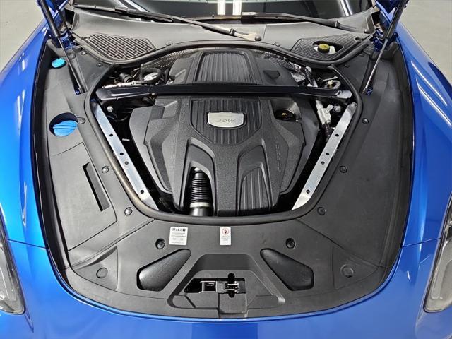 Photo of 2018 Blue Porsche Panamera