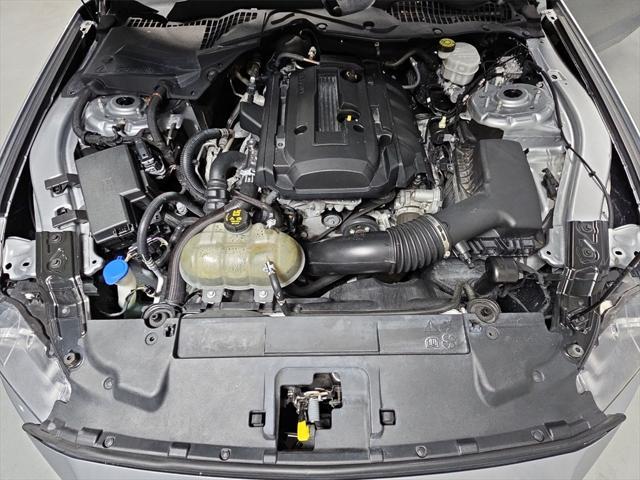 Photo of 2020 Silver Metallic Ford Mustang