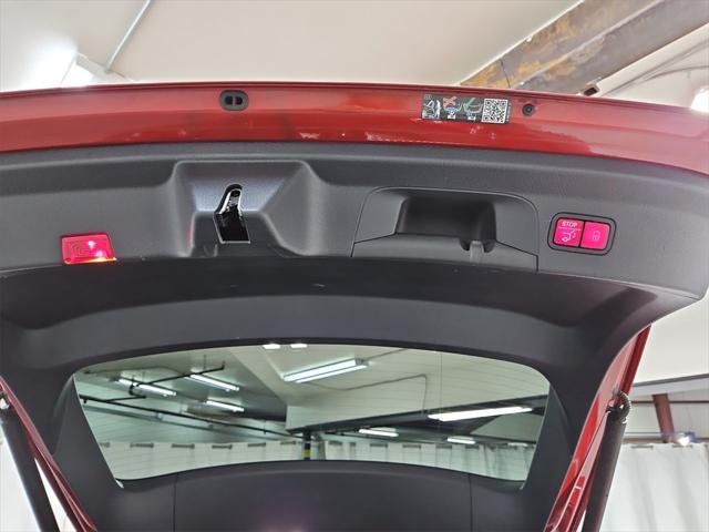 Photo of 2024 MANUFAKTUR Cardinal Red Metallic Mercedes-Benz AMG GLE 53