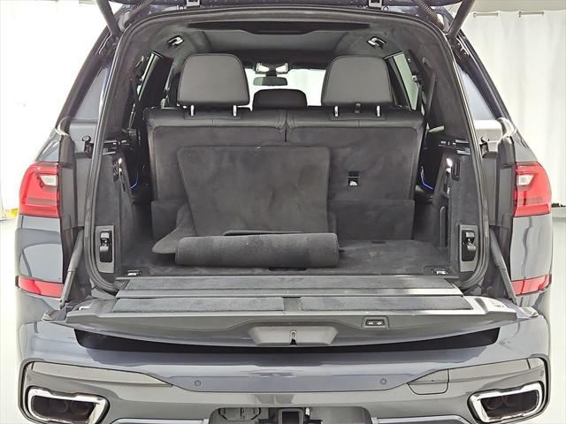 Photo of 2019 Arctic Gray Metallic BMW X7