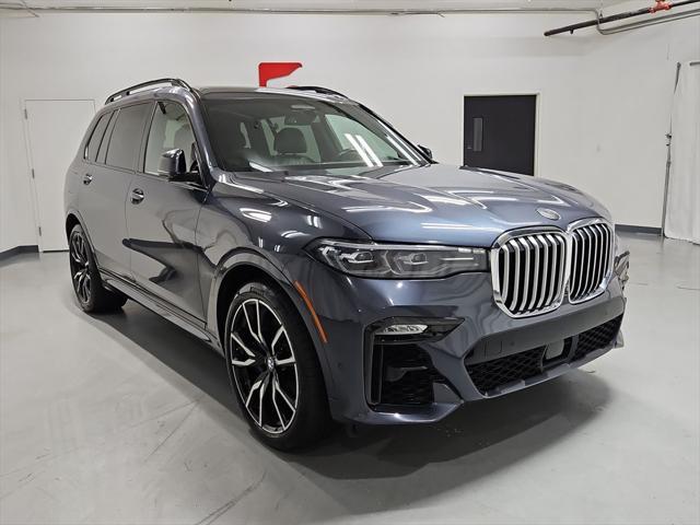 Photo of 2019 Arctic Gray Metallic BMW X7