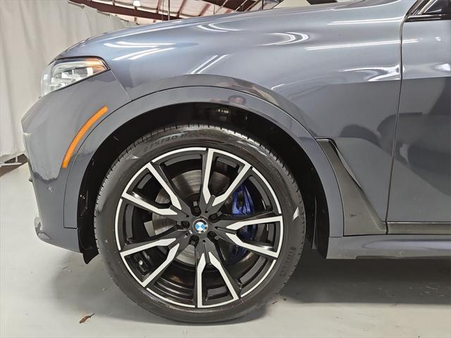 Photo of 2019 Arctic Gray Metallic BMW X7