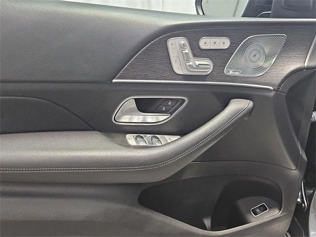 Photo of 2021 Selenite Grey Metallic Mercedes-Benz GLS 580