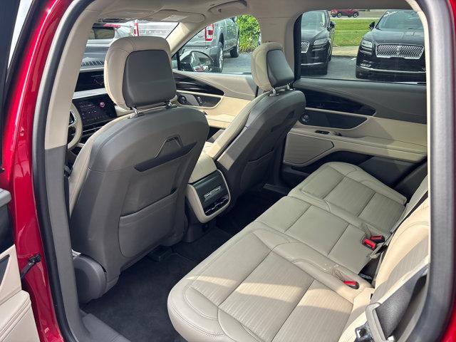 Photo of 2025 Red Carpet Metallic Tinted Clearcoat Lincoln Nautilus