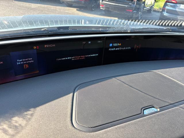 Photo of 2025 Infinite Black Metallic Clearcoat Lincoln Navigator