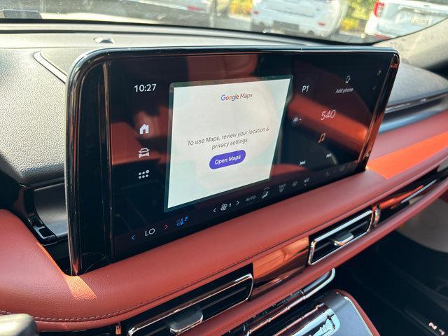 Photo of 2025 Pristine White Metallic Tri-Coat Lincoln Aviator