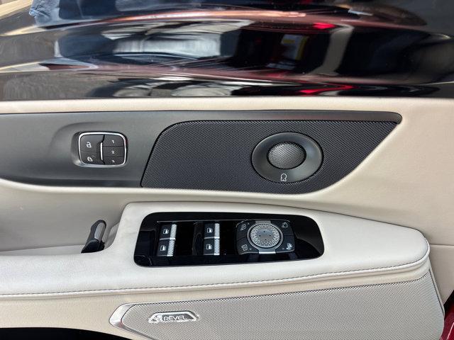 Photo of 2025 Red Carpet Metallic Tinted Clearcoat Lincoln Nautilus