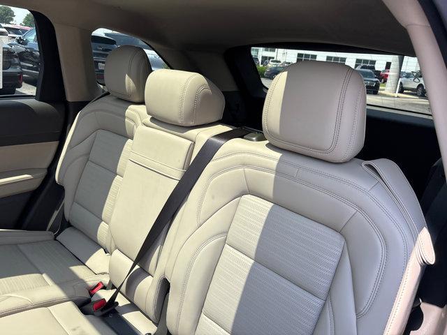 Photo of 2025 Red Carpet Metallic Tinted Clearcoat Lincoln Nautilus