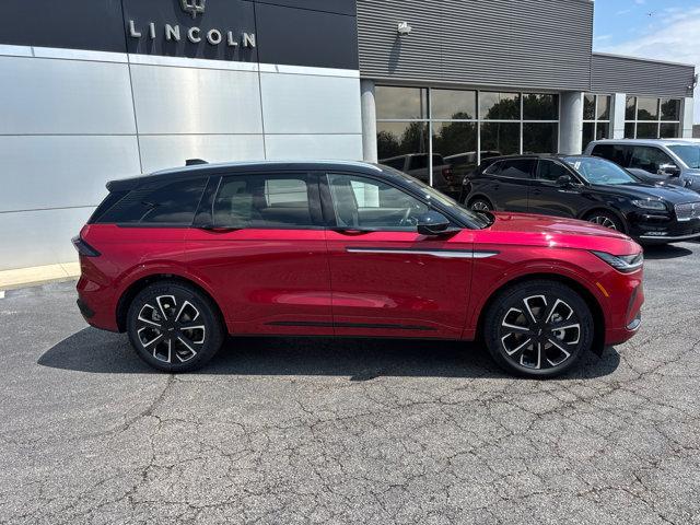 Photo of 2025 Red Carpet Metallic Tinted Clearcoat Lincoln Nautilus