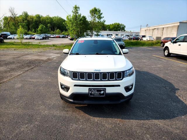 Photo of 2020 White Clearcoat Jeep Compass