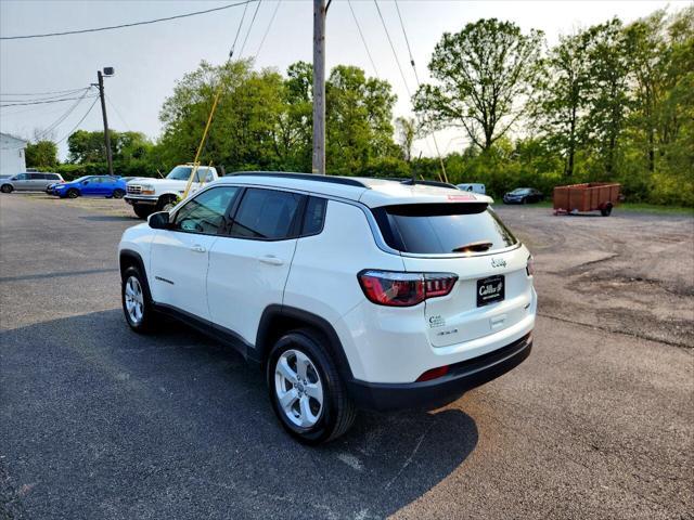 Photo of 2020 White Clearcoat Jeep Compass
