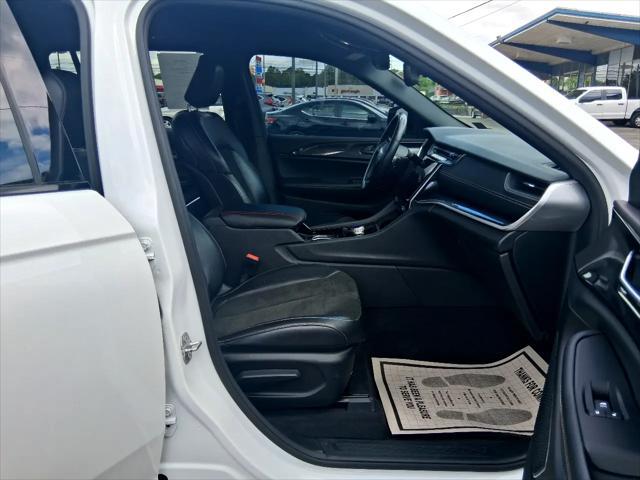 Photo of 2021 Bright White Clearcoat Jeep Grand Cherokee L