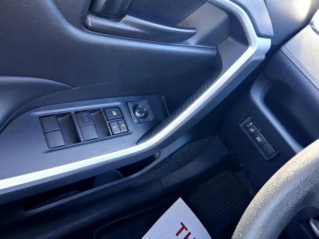 Photo of 2022 Midnight Black Metallic Toyota RAV4