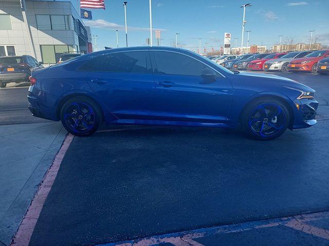 Photo of 2021 Sapphire Blue Kia K5