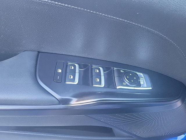 Photo of 2021 Sapphire Blue Kia K5