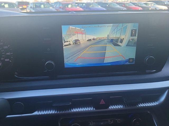 Photo of 2021 Sapphire Blue Kia K5