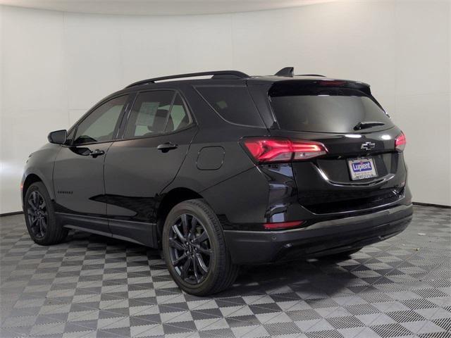 Photo of 2022 Mosaic Black Metallic Chevrolet Equinox